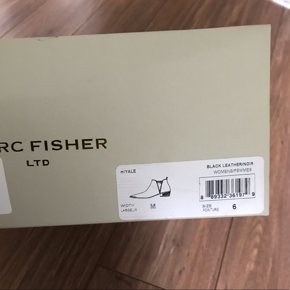 Marc Fisher Yale Chelsea Boots - Picture 9 of 9